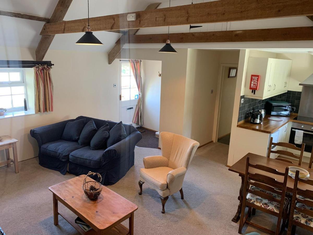 The Hayloft Villa Bude Kültér fotó